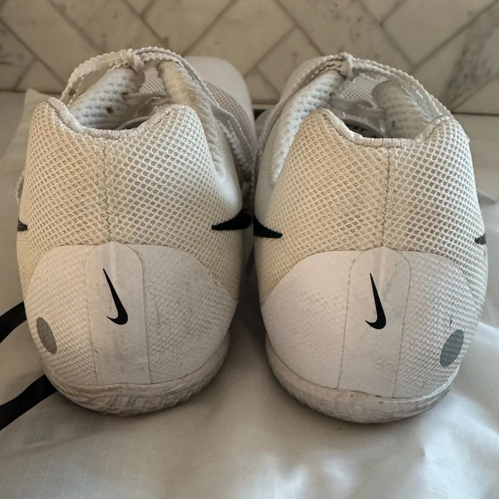 Nike White & Black Track Spikes Mens 10.5